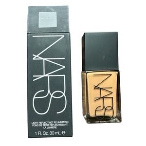 NARS Light Reflecting Foundation - Medium-Deep 1 Syracuse -Full Size 1 oz - BNIB